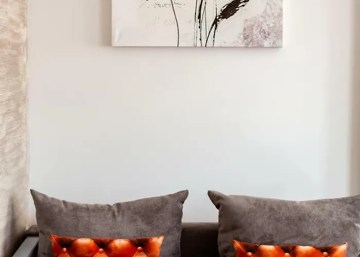 в новобудові, газова 5а * Львов